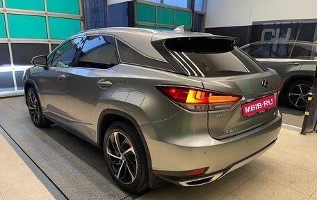 Lexus RX IV рестайлинг, 2021 год, 6 800 000 рублей, 5 фотография