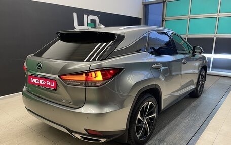 Lexus RX IV рестайлинг, 2021 год, 6 800 000 рублей, 7 фотография