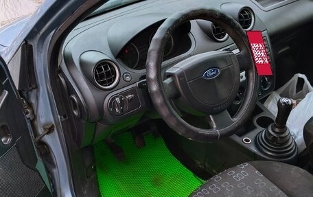 Ford Fiesta, 2005 год, 290 000 рублей, 6 фотография