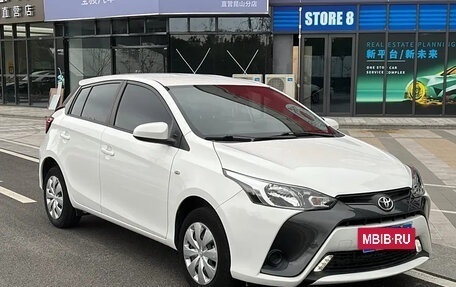 Toyota Yaris III рестайлинг, 2020 год, 1 540 000 рублей, 2 фотография