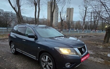 Nissan Pathfinder, 2014 год, 1 800 000 рублей, 2 фотография