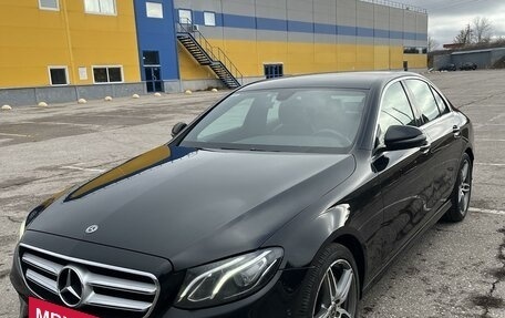 Mercedes-Benz E-Класс, 2018 год, 3 800 000 рублей, 2 фотография