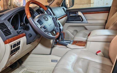 Toyota Land Cruiser 200, 2012 год, 4 700 000 рублей, 2 фотография