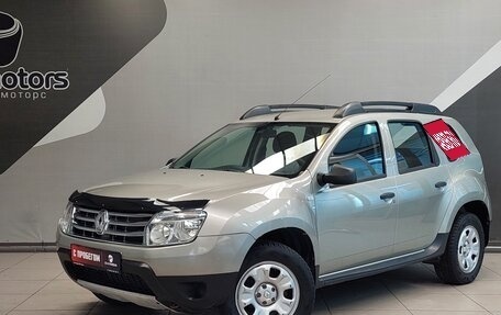 Renault Duster I рестайлинг, 2014 год, 930 000 рублей, 1 фотография