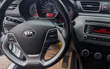 KIA Rio III рестайлинг, 2017 год, 1 240 000 рублей, 12 фотография