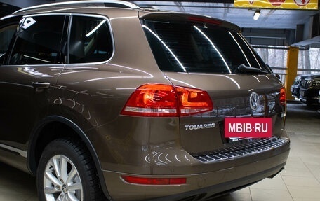 Volkswagen Touareg III, 2011 год, 2 429 000 рублей, 8 фотография