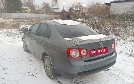 Volkswagen Jetta VI, 2008 год, 330 000 рублей, 4 фотография