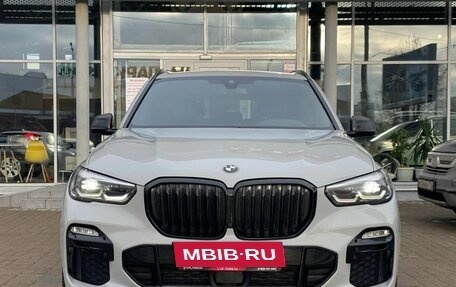 BMW X5, 2019 год, 6 590 000 рублей, 2 фотография