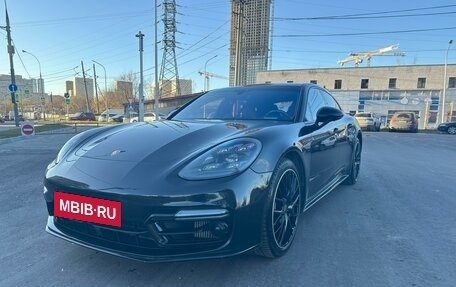 Porsche Panamera II рестайлинг, 2017 год, 8 900 000 рублей, 3 фотография