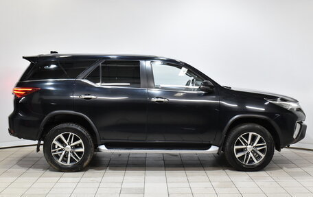 Toyota Fortuner II, 2017 год, 3 297 000 рублей, 5 фотография