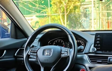 Honda Accord IX рестайлинг, 2020 год, 2 380 000 рублей, 11 фотография