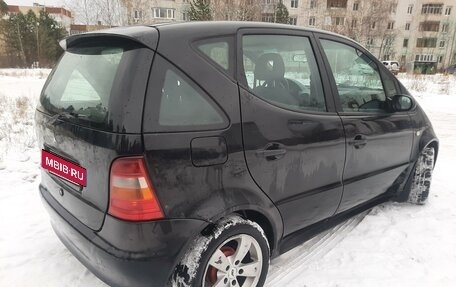 Mercedes-Benz A-Класс, 2001 год, 300 000 рублей, 3 фотография