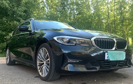 BMW 3 серия, 2019 год, 3 200 000 рублей, 11 фотография