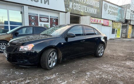 Chevrolet Cruze II, 2010 год, 820 000 рублей, 2 фотография