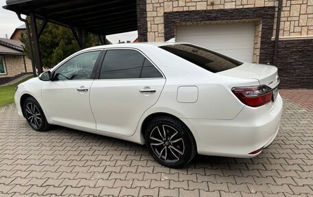 Toyota Camry, 2017 год, 2 490 000 рублей, 7 фотография