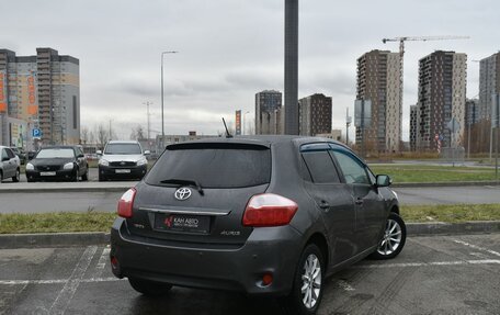 Toyota Auris II, 2010 год, 913 700 рублей, 2 фотография