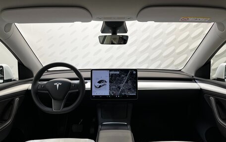 Tesla Model Y I, 2023 год, 5 950 000 рублей, 13 фотография