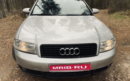 Audi A4, 2004 год, 530 000 рублей, 1 фотография