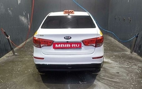 KIA Rio III рестайлинг, 2016 год, 680 000 рублей, 2 фотография