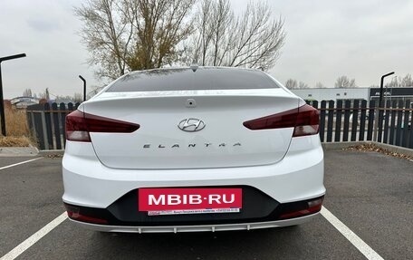 Hyundai Elantra VI рестайлинг, 2019 год, 1 559 900 рублей, 5 фотография