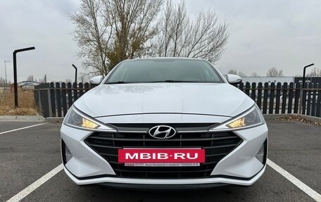 Hyundai Elantra VI рестайлинг, 2019 год, 1 559 900 рублей, 2 фотография