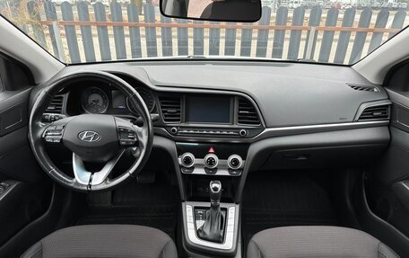 Hyundai Elantra VI рестайлинг, 2019 год, 1 559 900 рублей, 10 фотография