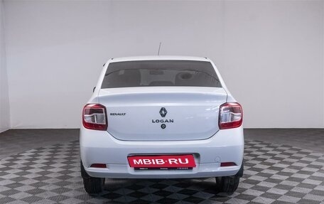 Renault Logan II, 2018 год, 549 000 рублей, 6 фотография