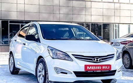 Hyundai Solaris II рестайлинг, 2015 год, 849 220 рублей, 2 фотография