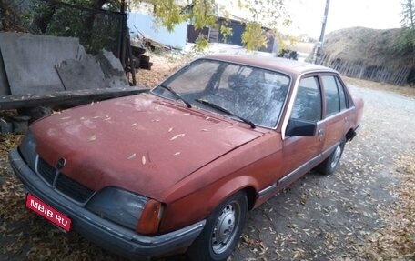 Opel Rekord E, 1983 год, 110 000 рублей, 2 фотография