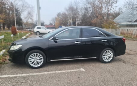 Toyota Camry, 2012 год, 1 830 000 рублей, 16 фотография