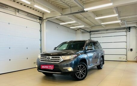 Toyota Highlander III, 2012 год, 2 599 000 рублей, 1 фотография