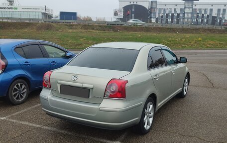 Toyota Avensis III рестайлинг, 2006 год, 820 000 рублей, 5 фотография