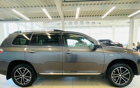 Toyota Highlander III, 2012 год, 2 599 000 рублей, 7 фотография