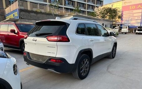 Jeep Cherokee, 2020 год, 2 200 000 рублей, 4 фотография