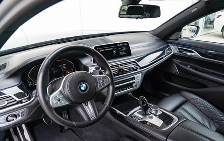 BMW 7 серия, 2019 год, 7 700 000 рублей, 9 фотография