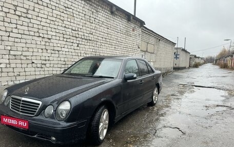 Mercedes-Benz E-Класс, 2001 год, 650 000 рублей, 5 фотография