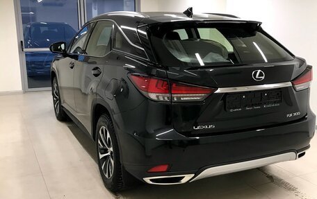 Lexus RX IV рестайлинг, 2020 год, 8 700 000 рублей, 2 фотография