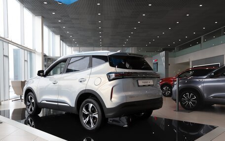 Chery Tiggo 4 I рестайлинг, 2024 год, 2 330 000 рублей, 13 фотография