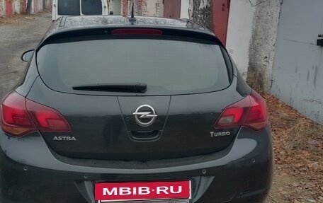 Opel Astra J, 2011 год, 850 000 рублей, 5 фотография