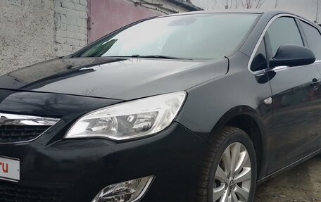 Opel Astra J, 2011 год, 850 000 рублей, 15 фотография