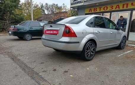 Ford Focus II рестайлинг, 2007 год, 630 000 рублей, 4 фотография