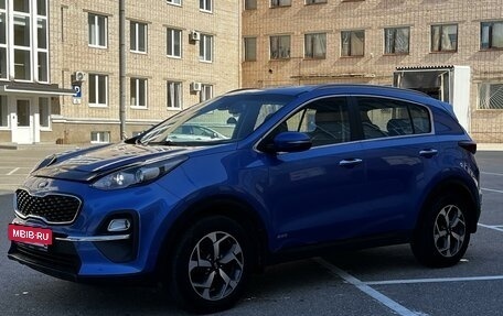 KIA Sportage IV рестайлинг, 2020 год, 2 605 000 рублей, 2 фотография