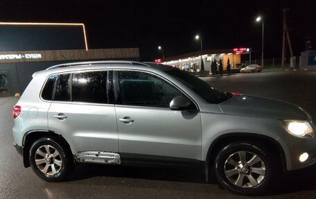 Volkswagen Tiguan I, 2010 год, 850 000 рублей, 4 фотография