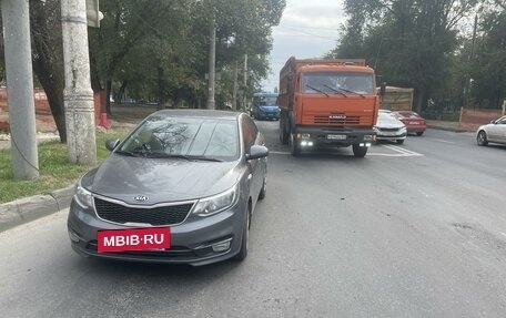 KIA Rio III рестайлинг, 2016 год, 1 180 000 рублей, 25 фотография