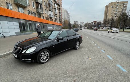 Mercedes-Benz E-Класс, 2010 год, 1 630 000 рублей, 7 фотография