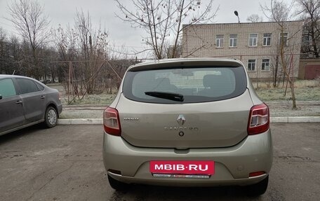 Renault Sandero II рестайлинг, 2015 год, 681 000 рублей, 5 фотография