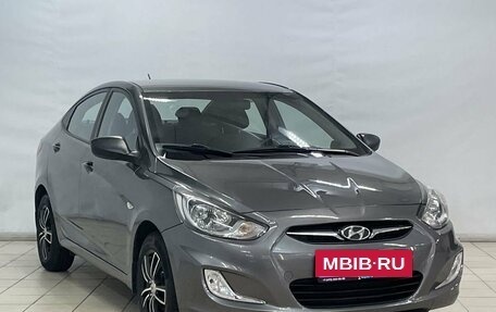 Hyundai Solaris II рестайлинг, 2014 год, 1 155 000 рублей, 2 фотография