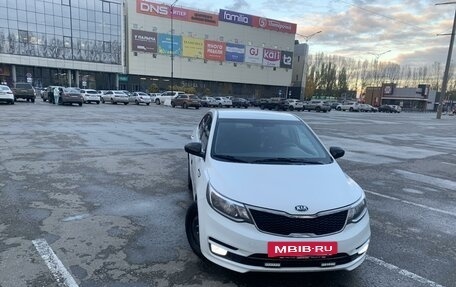 KIA Rio III рестайлинг, 2015 год, 950 000 рублей, 7 фотография