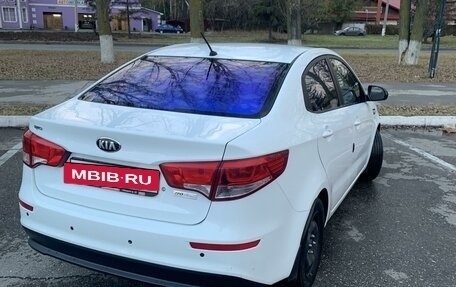 KIA Rio III рестайлинг, 2015 год, 950 000 рублей, 5 фотография