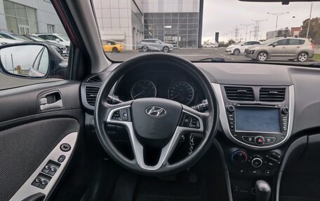 Hyundai Solaris II рестайлинг, 2011 год, 890 000 рублей, 19 фотография